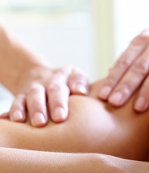 MASAJE CORPORAL COMPLETO