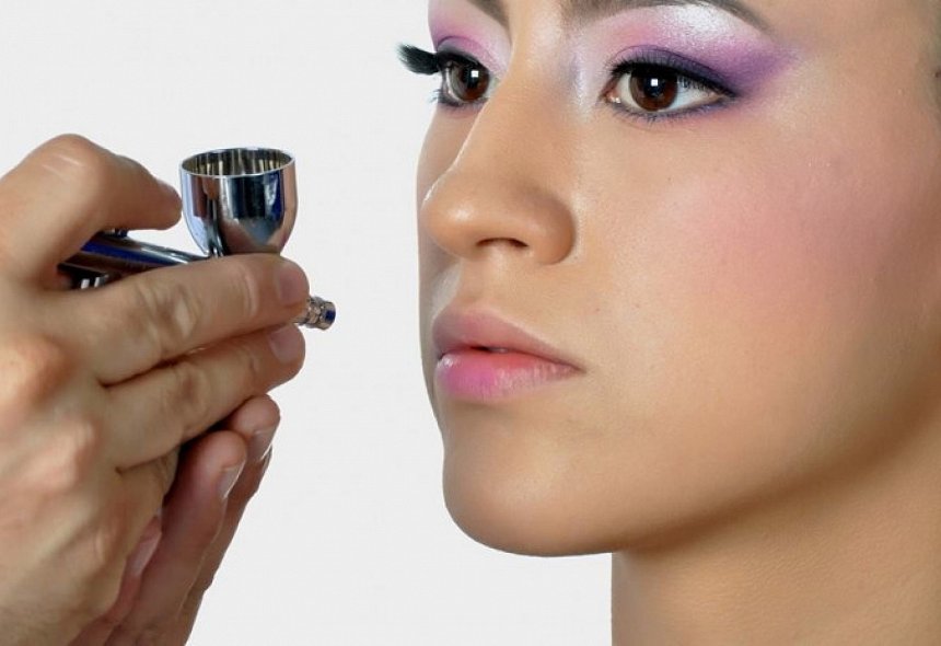 MAQUILLAJE CON AEROGRAFO_22